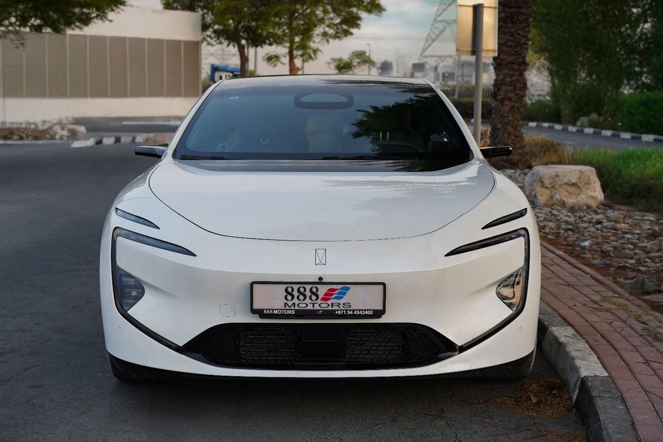 Avatr 12 LUXURY 2026 AVATR 12 Ultra Extended Range Sedan