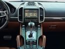 Porsche Cayenne GTS PORSCHE CAYENNE GTS | 4.8L V8 | 440 HP | AWD | 2016 | GCC SPECS