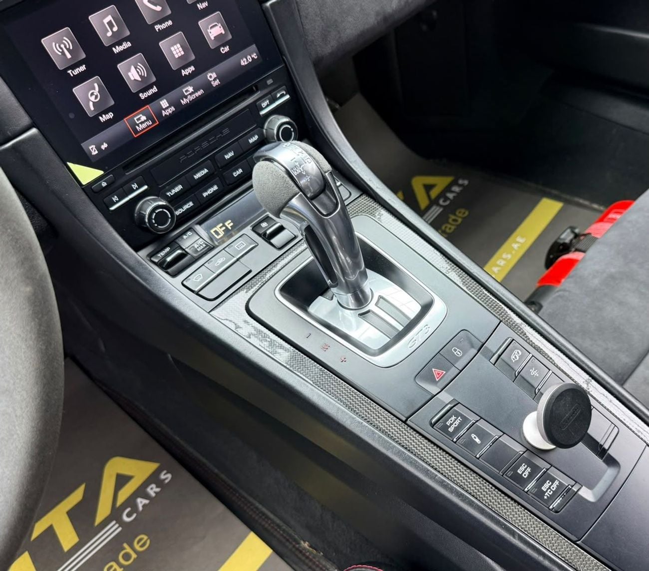 Porsche 911 GT3 2018 Porsche 911 GT3, Full Service History, Carbon Fiber Interior, Fully Loaded, GCC