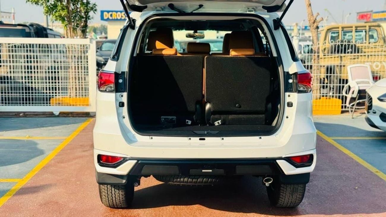 Toyota Fortuner 2.7 G FULL BODYKIT DIGITAL AC 2026/2026 Fortuner 2026 MODEL DIGITAL AC BLACK TAN INTERIOR