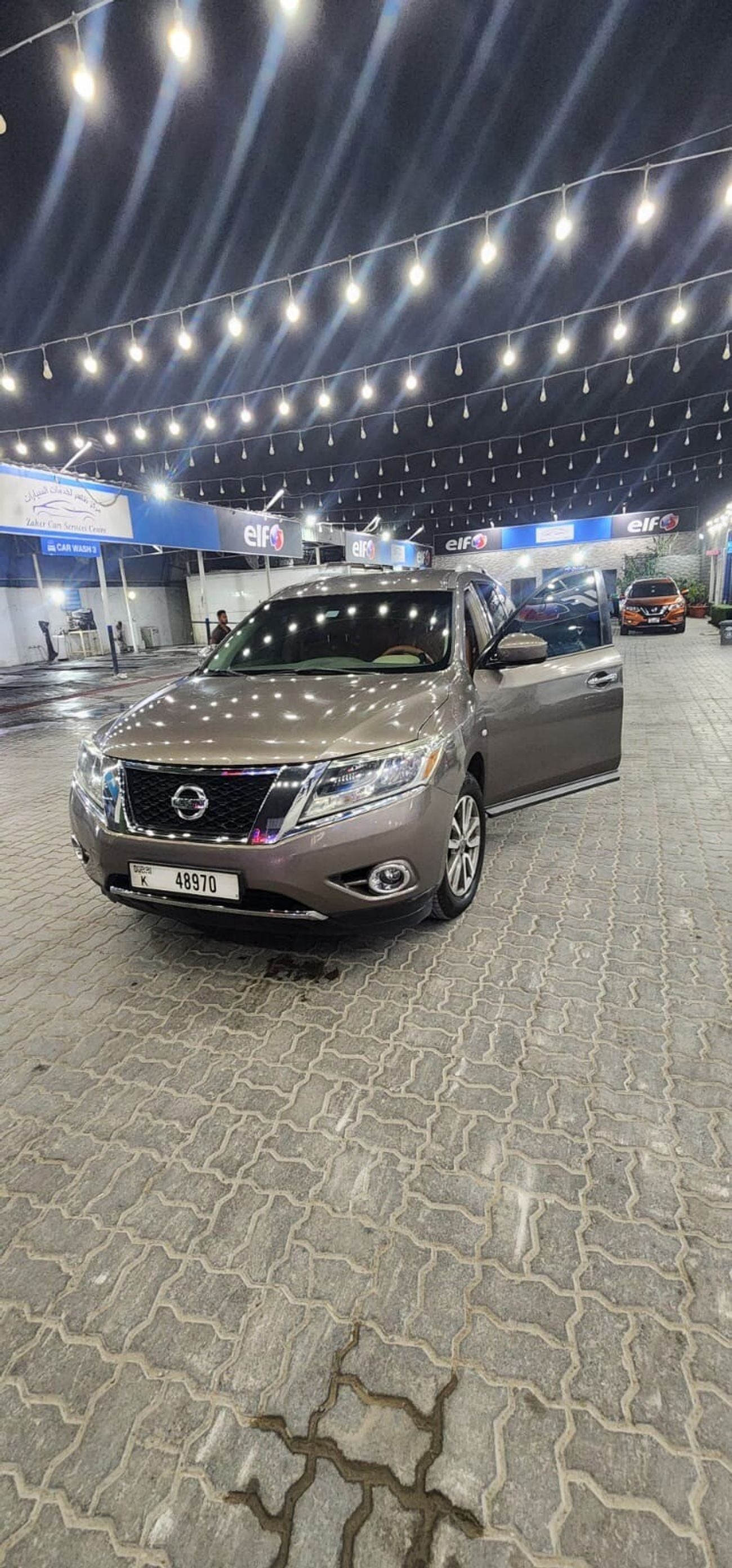 Nissan Pathfinder SV