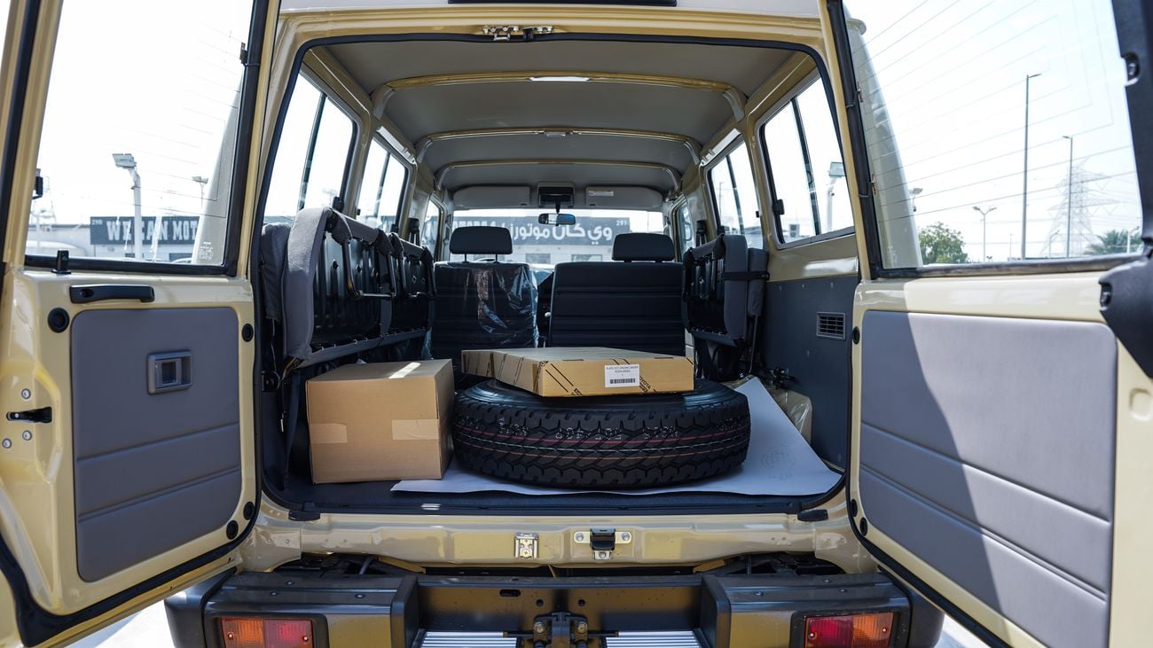 Toyota Land Cruiser 70