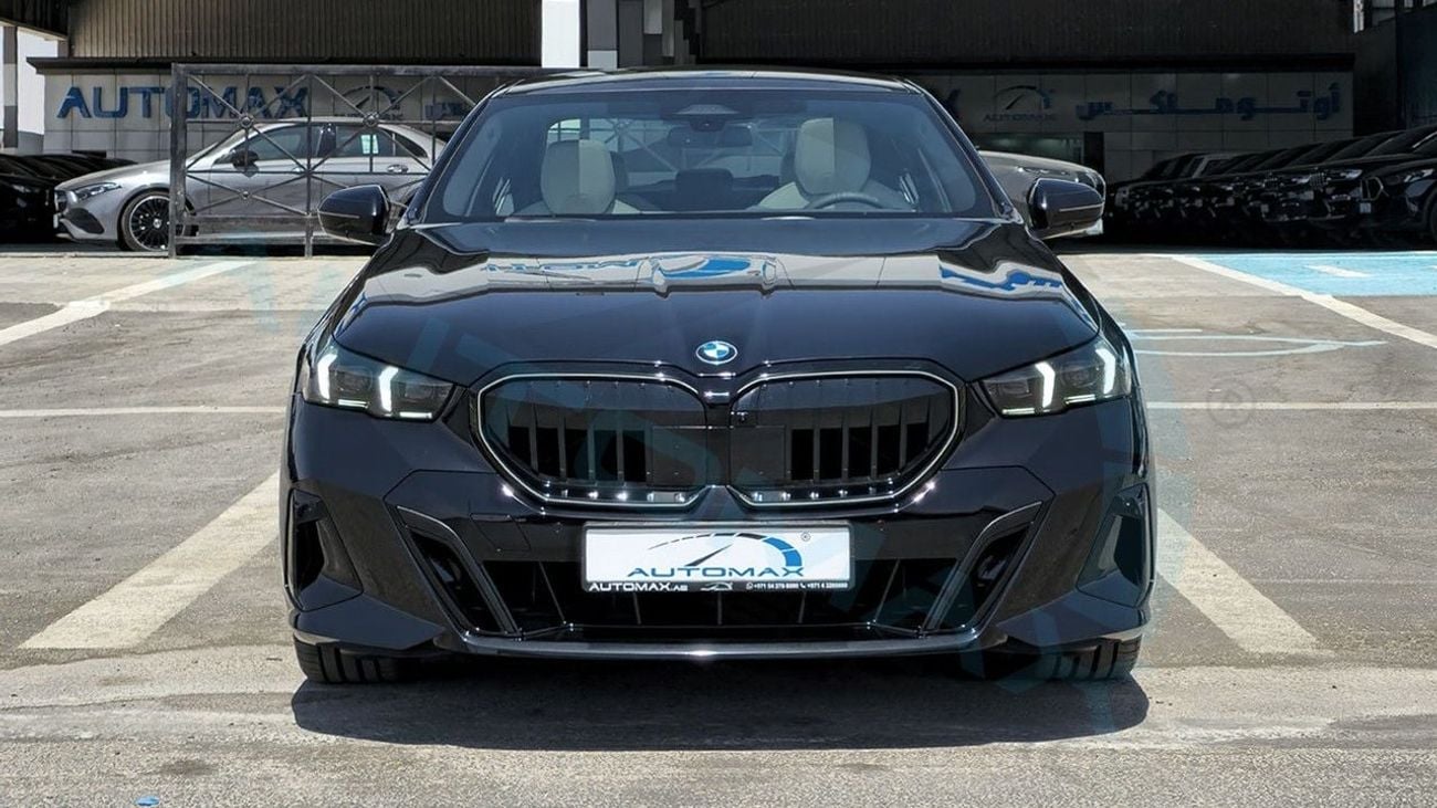 BMW 520i LUXURY M SPORT (For Export , НА ЭКСПОРТ) 2027 520i M 2.0T Mild-Hybrid GCC Без пробега