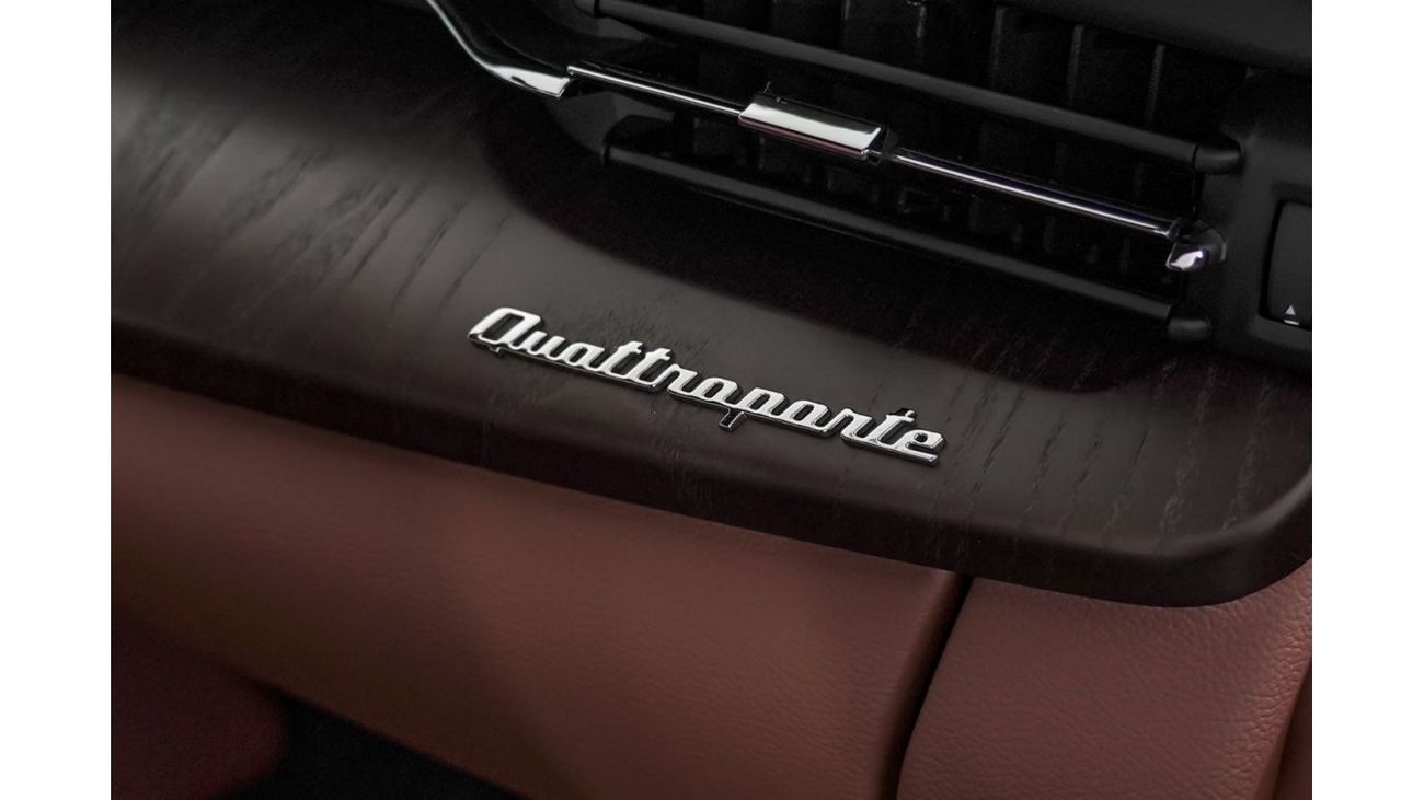 Maserati Quattroporte Base