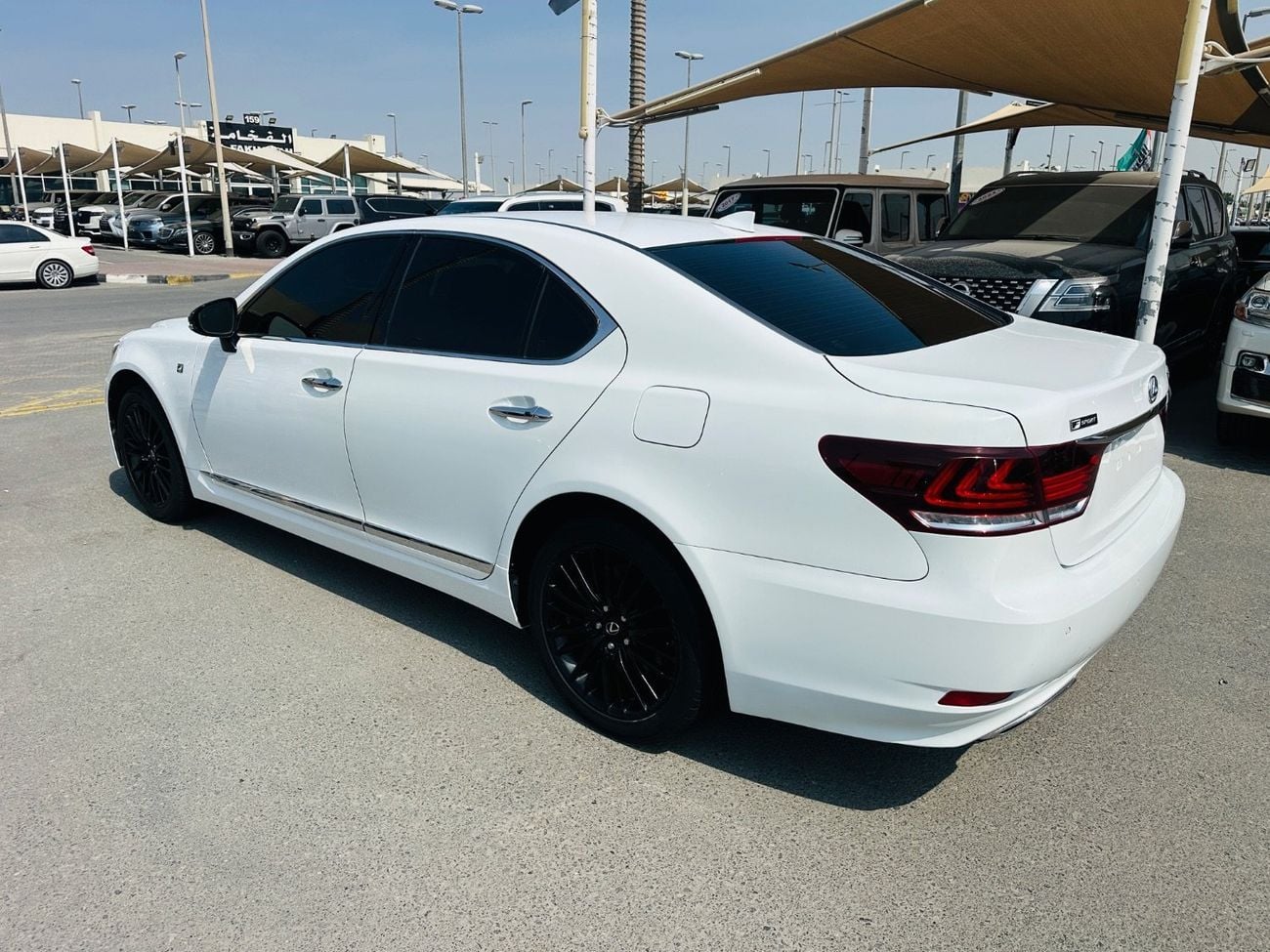 Lexus LS460