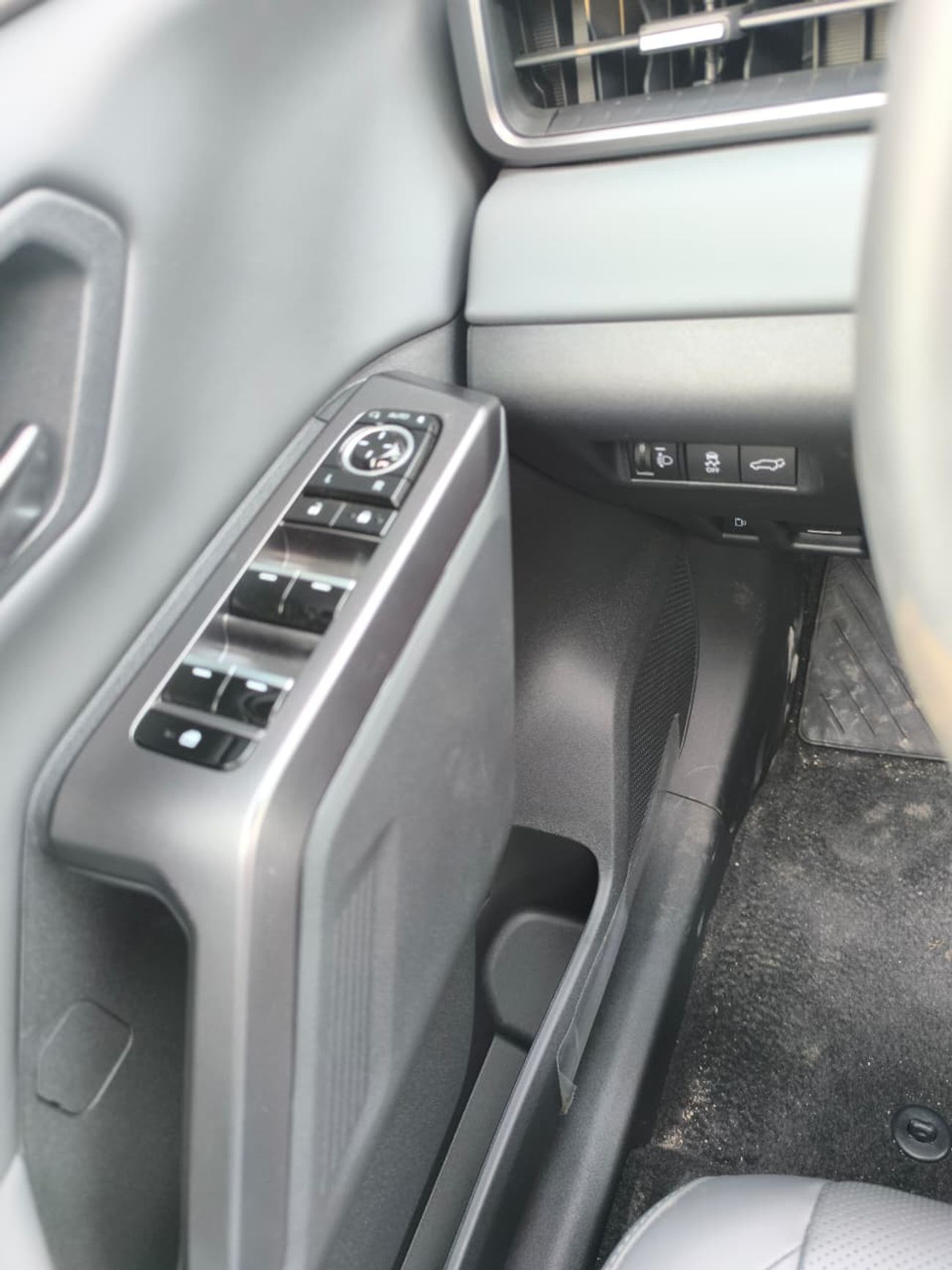 Toyota RAV4 Engine 2.5 Top Option 2026 Model Ready Stock