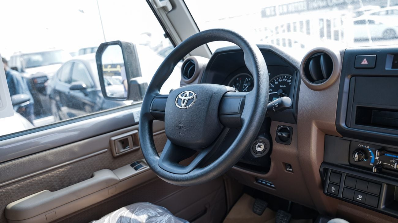 Toyota Land Cruiser 70