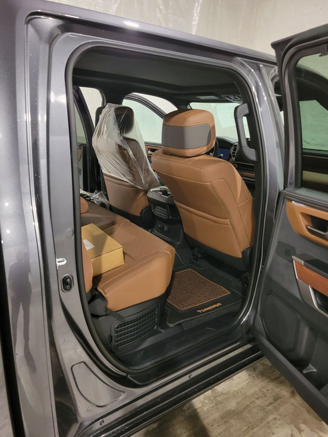 Toyota Tundra 1794 EDITION i-Force Max 4x4 | 2026 | Coming Soon
