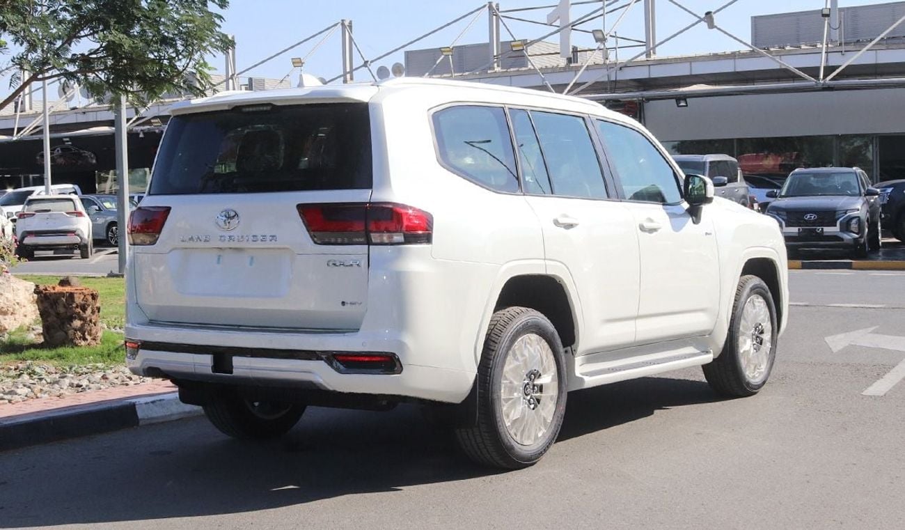 Toyota Land Cruiser GXR, 3.5L Hybrid 4WD 10AT 2026 Model. For Export