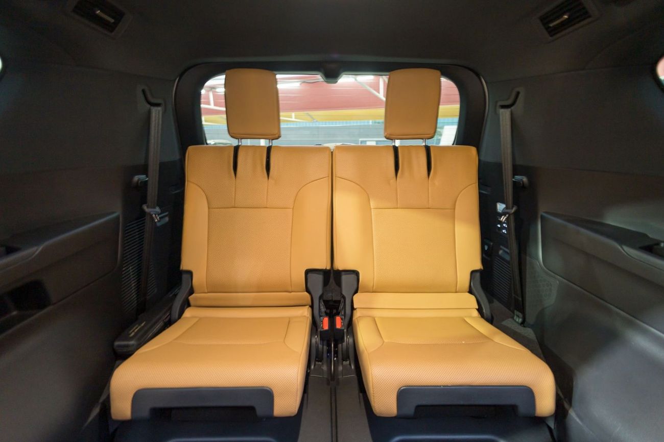 Lexus LX600 LX 600 Signature