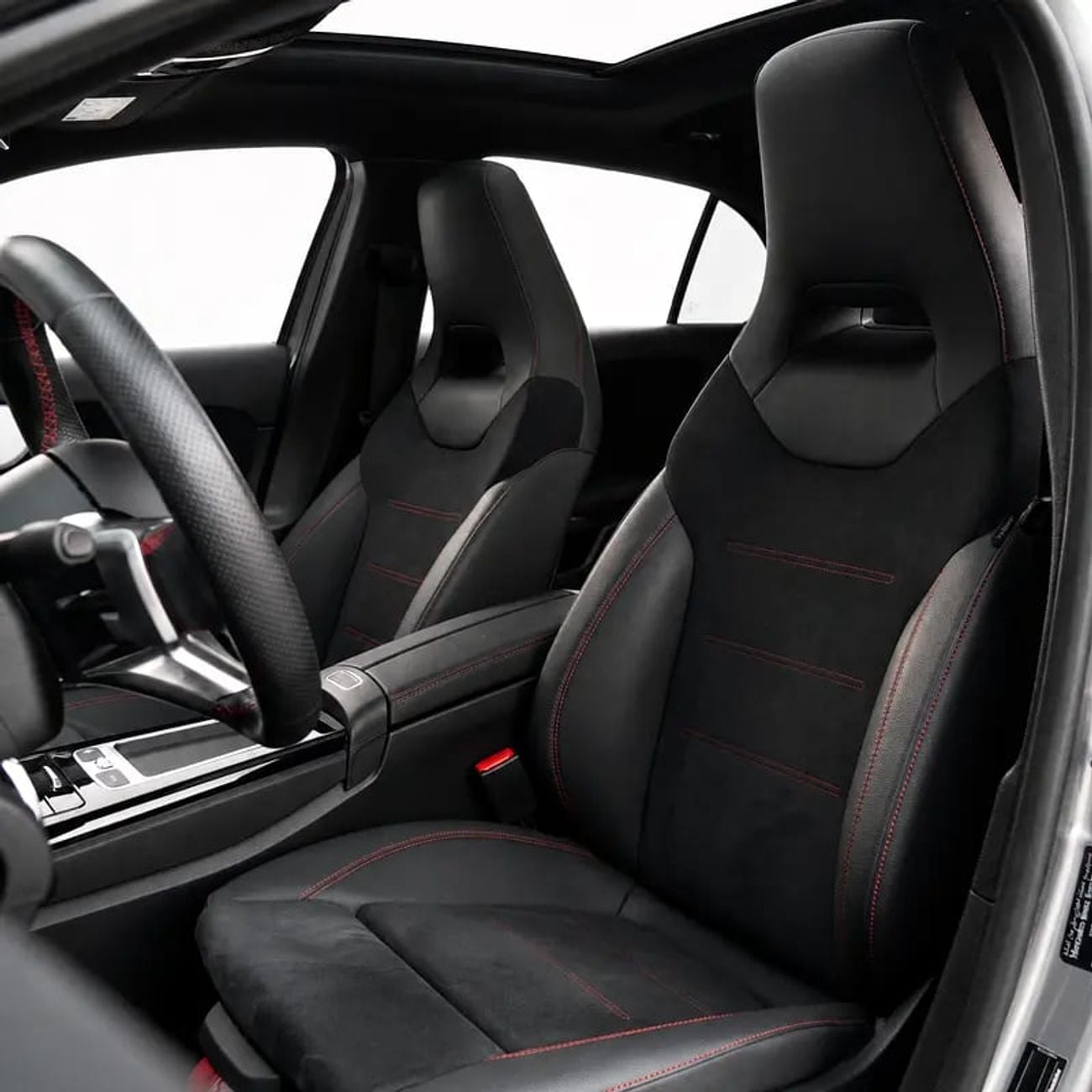 مرسيدس بنز A 200 PREMIUM 1,915 P.M • A 200 • 1 Year Warranty
