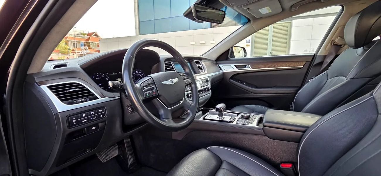 جينيسس G80 رويال 5.0L-V8-Excellent Condition-Bank Finance Available