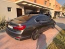 بي أم دبليو 750Li إكس درايف لاكجوري