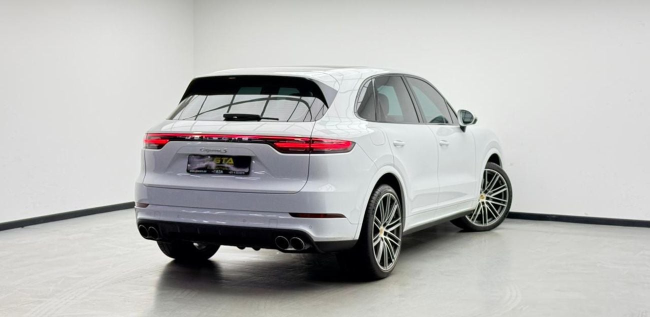 Porsche Cayenne S 2020 Porsche Cayenne S, Warranty, Service History, Fully Loaded, Excellent Condition, GCC