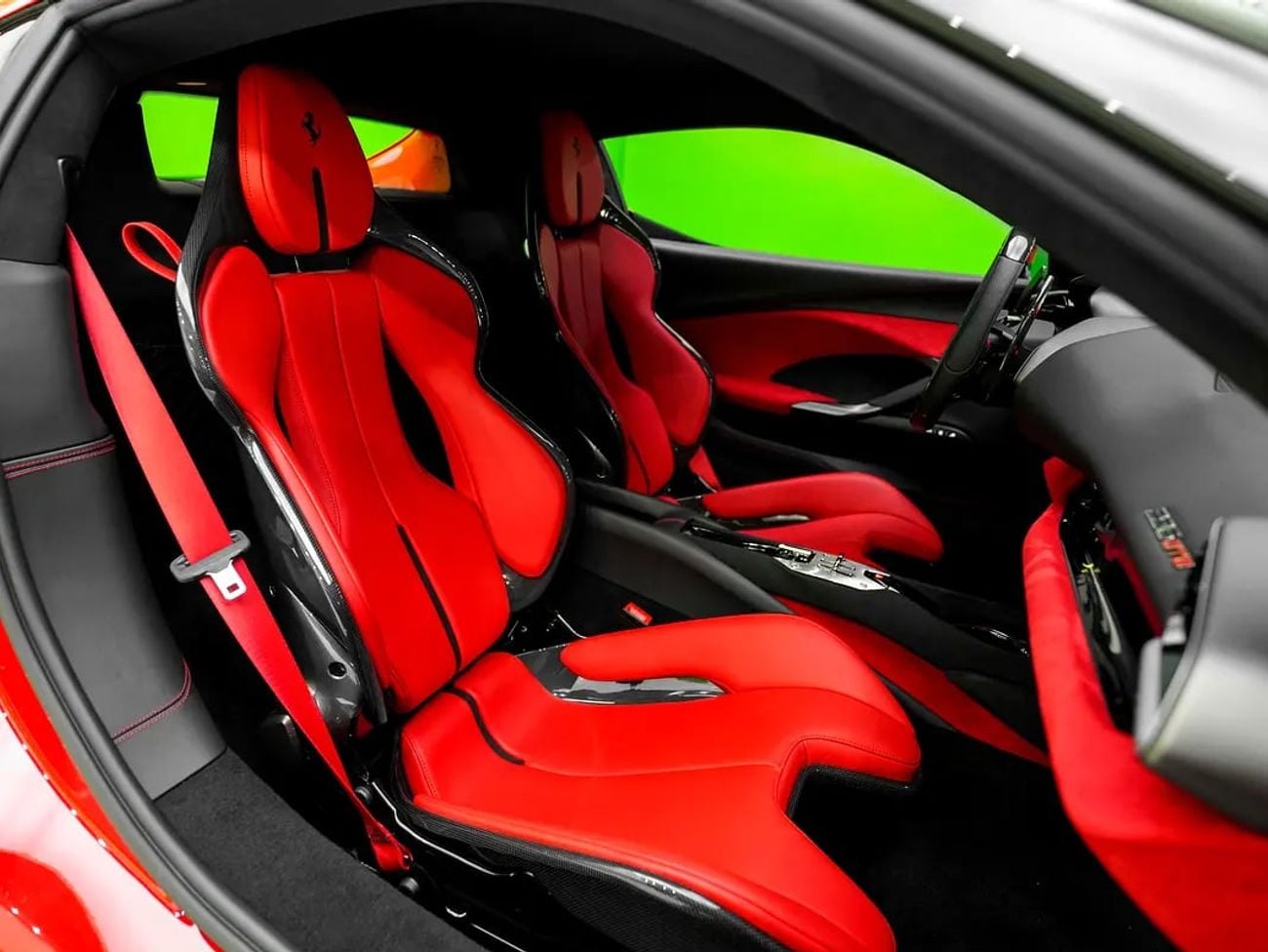 فيراري 296 GTB GTB SWAP YOUR -FREE CONTRACT SERVICE UNTIL 10/-CARBON SEATS AND INTERIOR-LIFTING