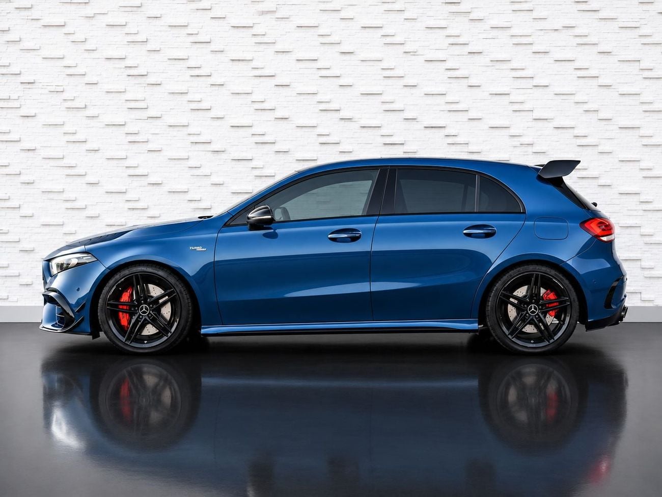 مرسيدس بنز A45 AMG- S
