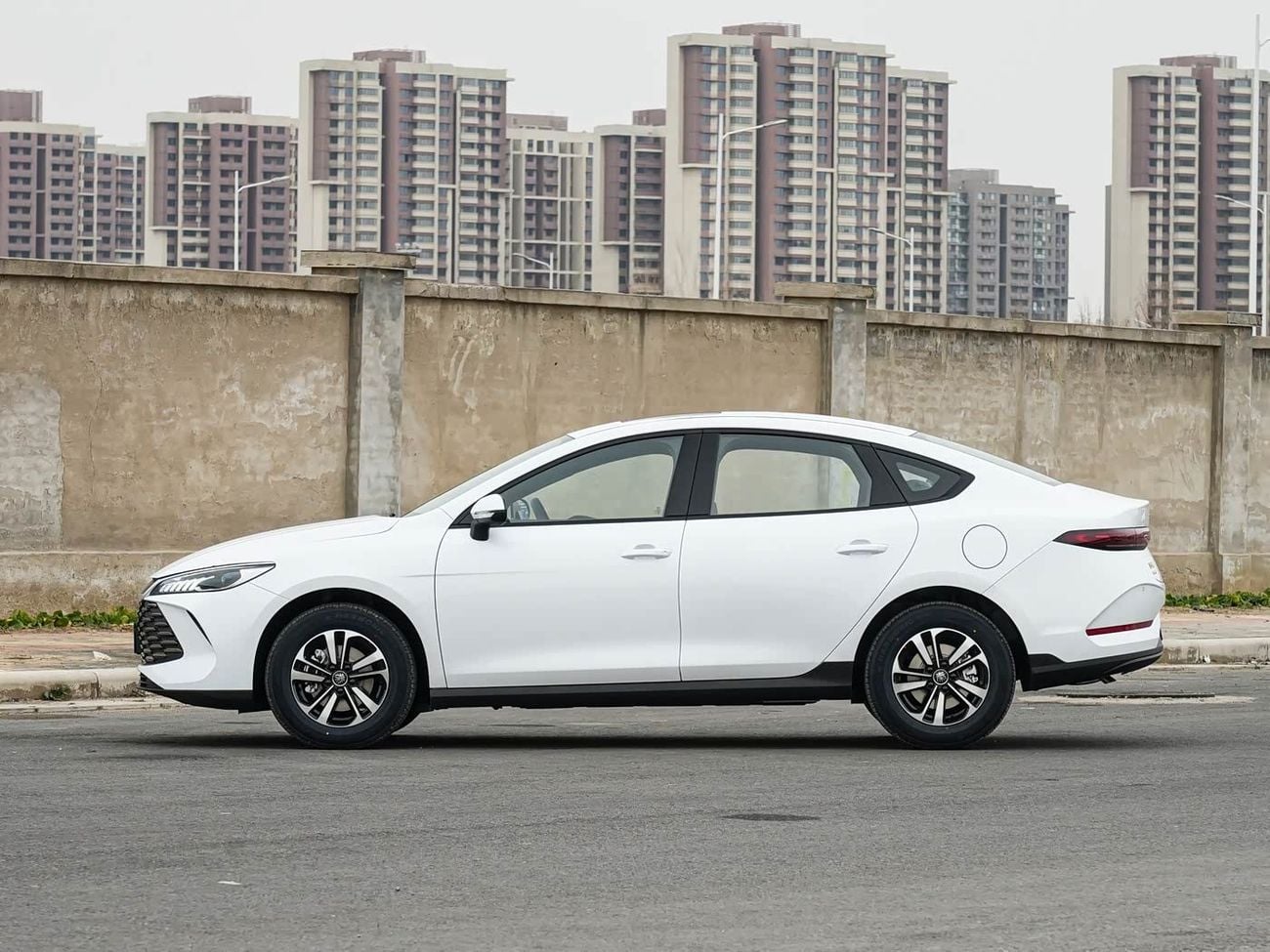 BYD QIN PLUS STANDARD PROGRESSIVE EDITION | 210KM | 2026 | Coming Soon