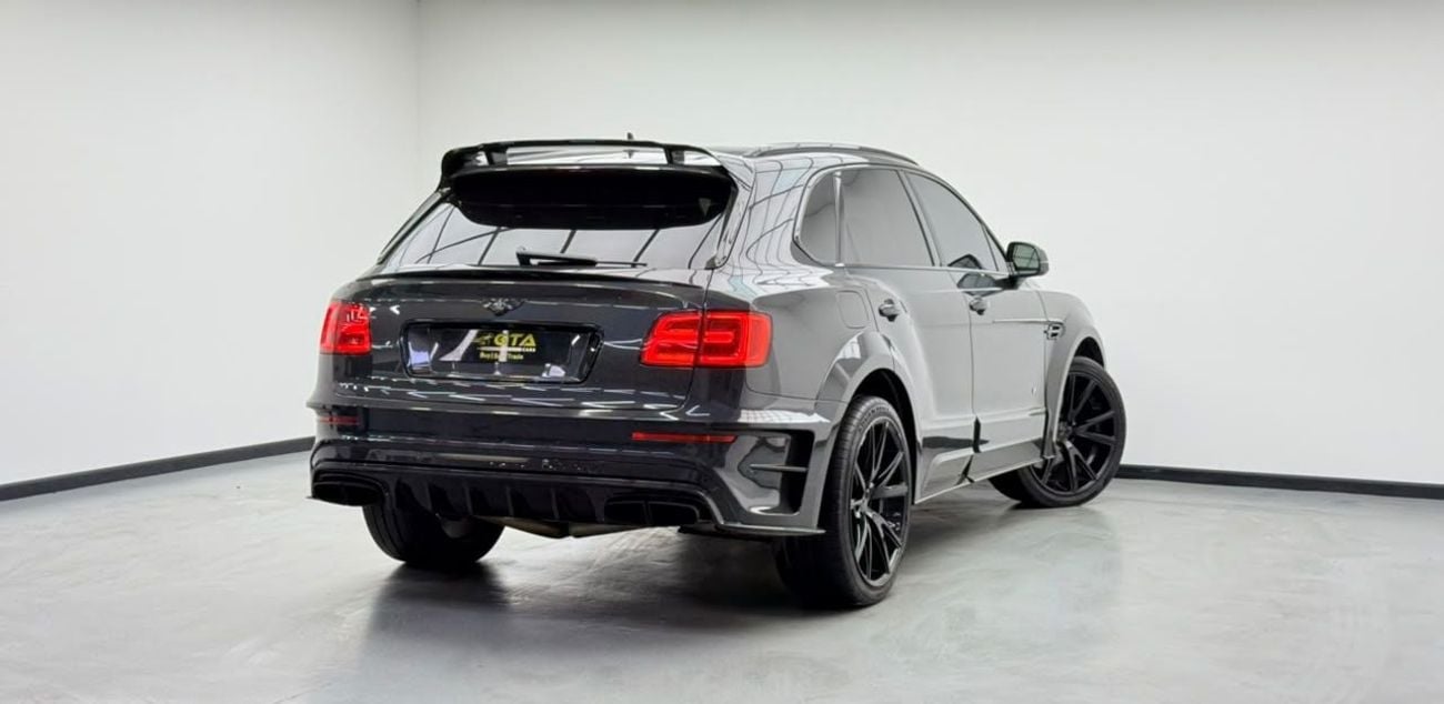 Bentley Bentayga FIRST EDITION 2017 Bentley Bentayga, Full Service History, Night Vision, Fully Loaded, Excellent Condition, Euro