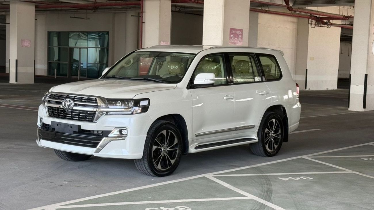 تويوتا لاند كروزر GXR DIESEL V8 LHD