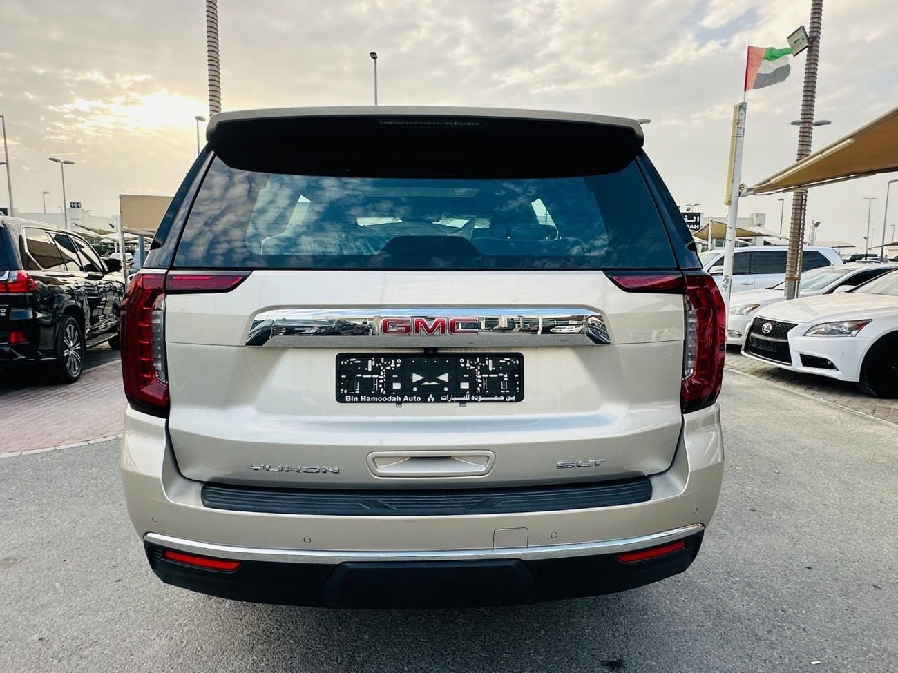 GMC Yukon SLT