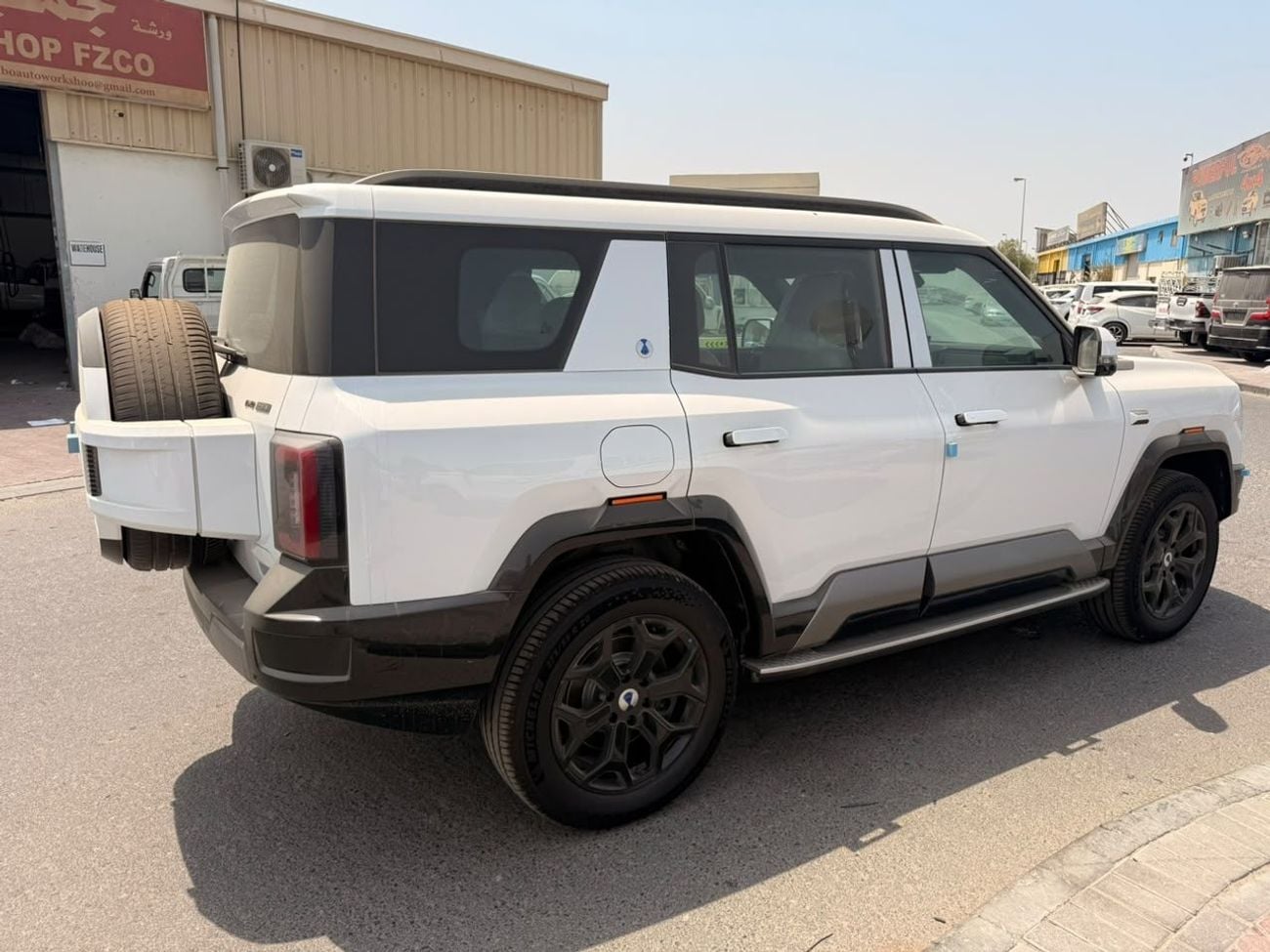 BYD QIN PLUS B8