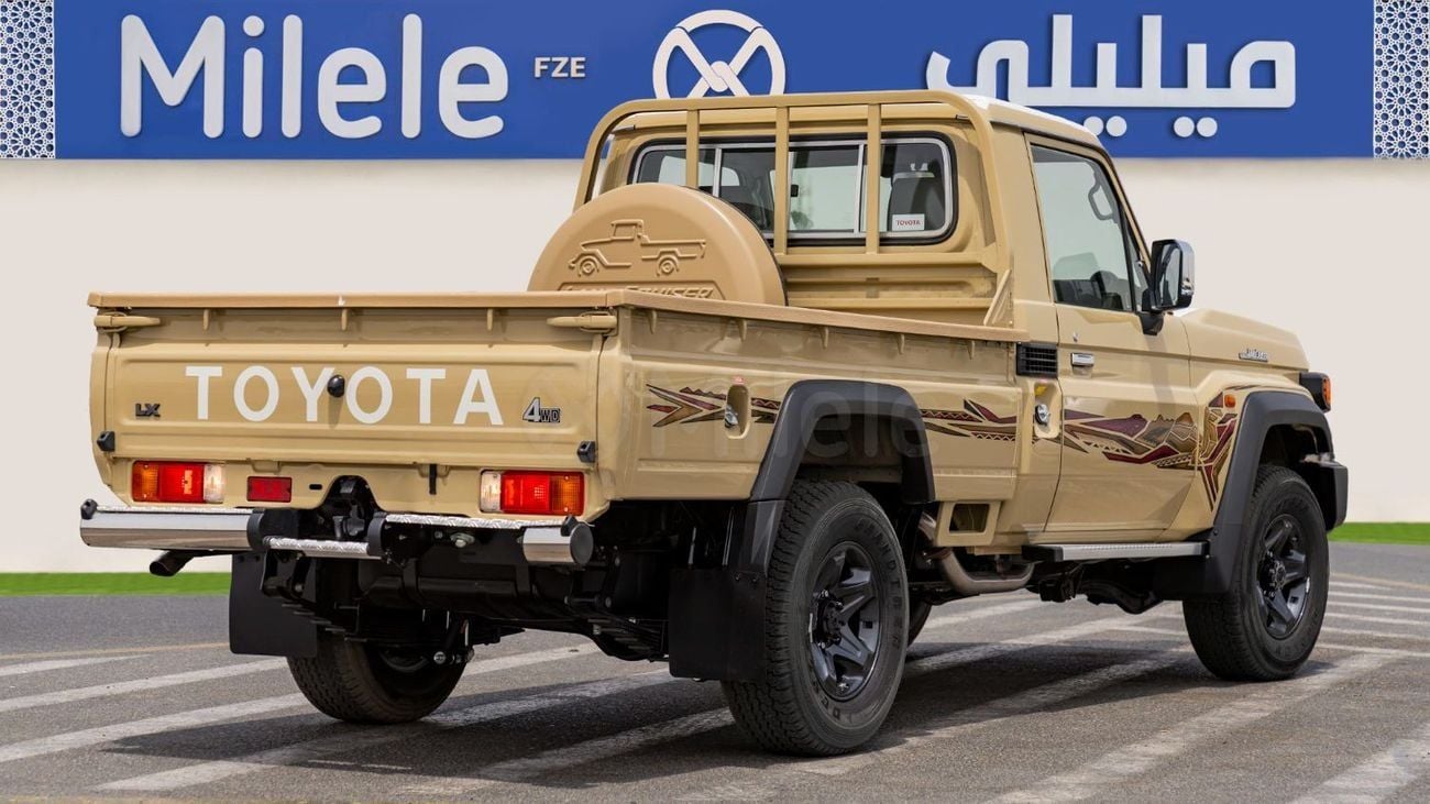 تويوتا لاند كروزر بيك أب 70 LC79 LX LX