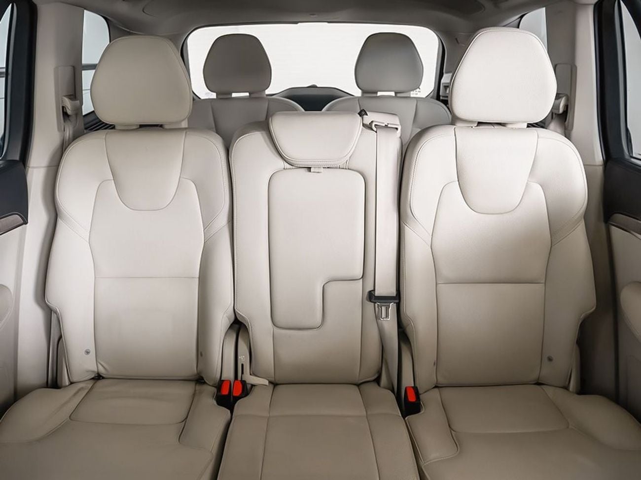 فولفو XC 90 بلس برايت