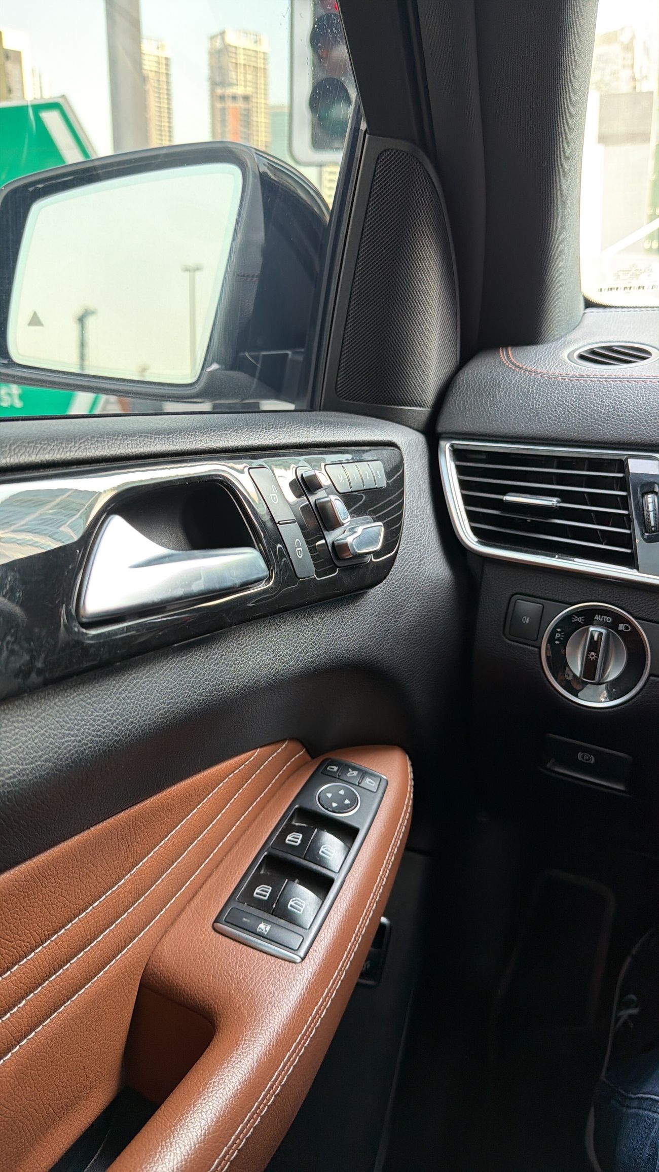 مرسيدس بنز GLE 43 AMG STANDARD