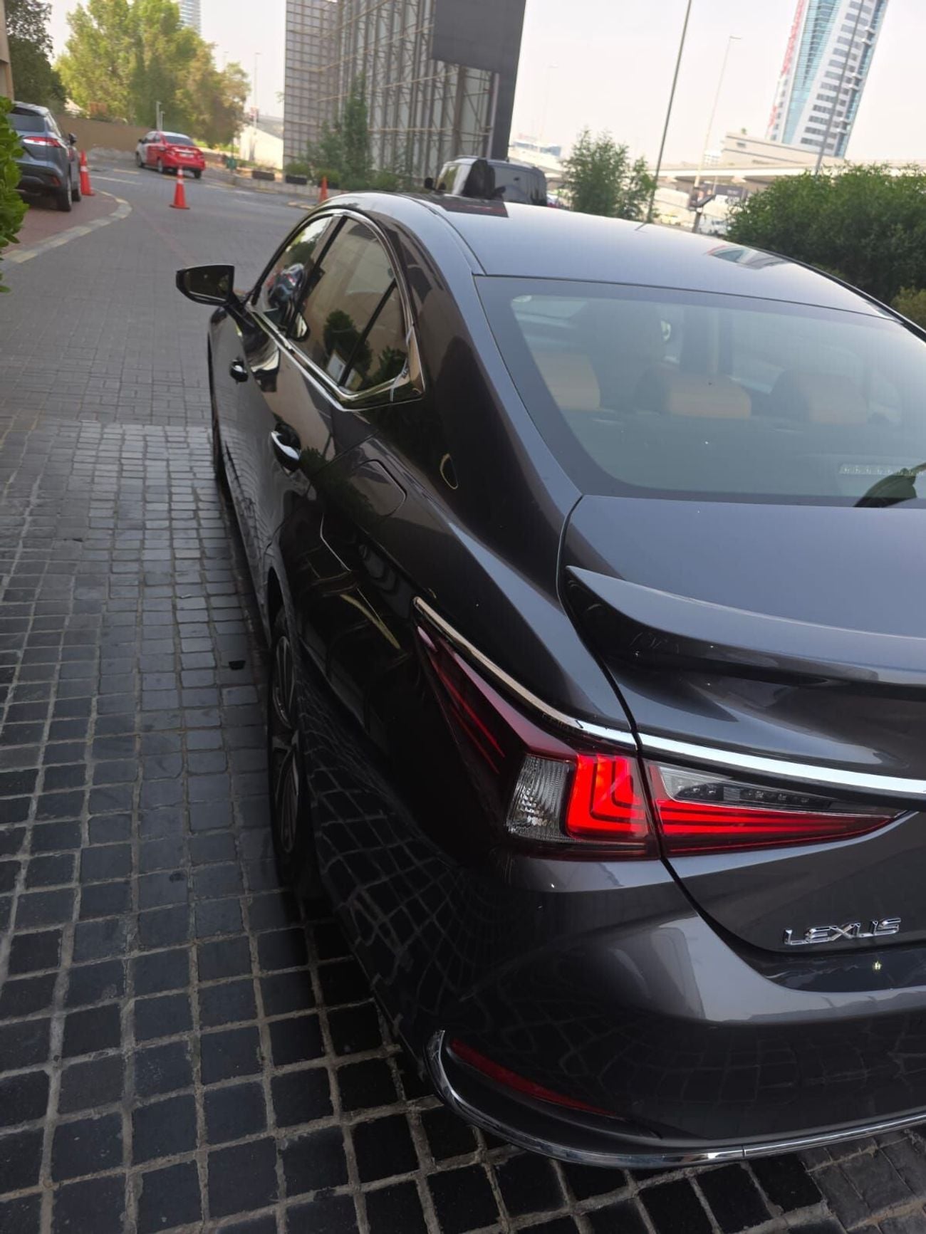 Lexus ES300h PLATINUM