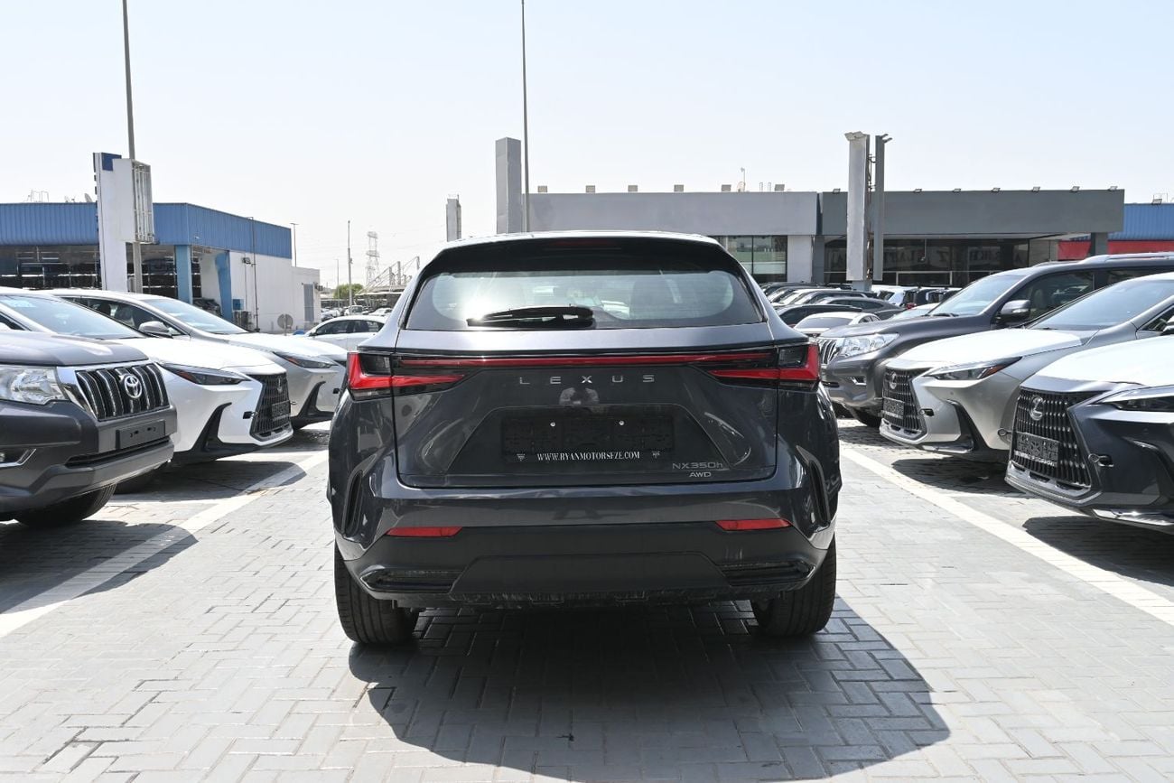 Lexus NX 350h Luxury 2.5L Hybrid AWD 2.5L Hybrid AWD, Color Sonic Chrome