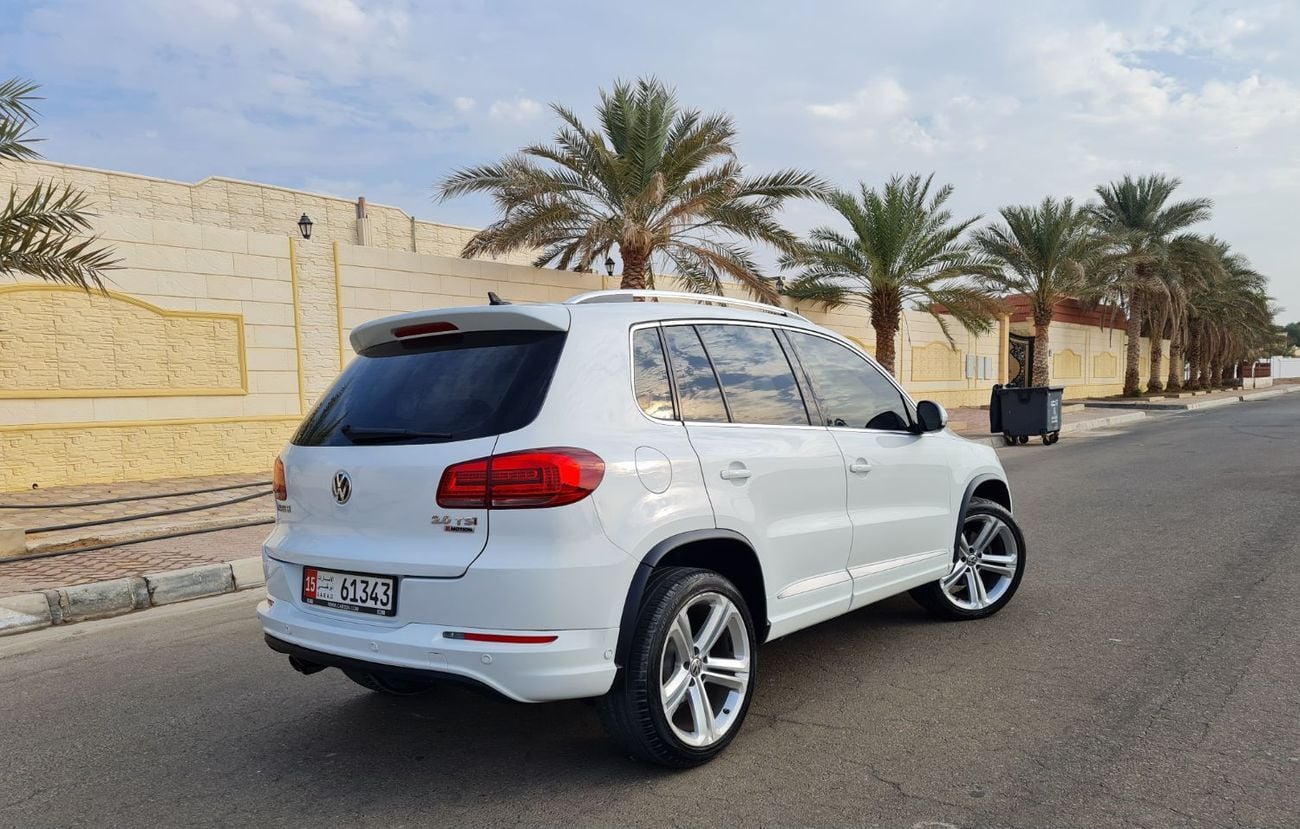فولكس واجن تيجوان R-LINE