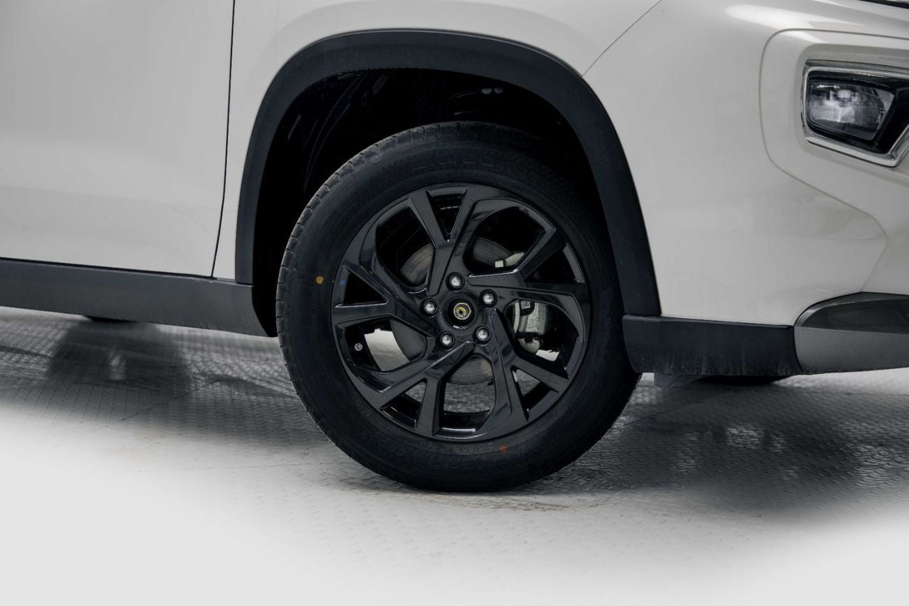 Toyota Urban Cruiser GLX 1.5L - Pearl White and Black Inside Dark Red | Export Only
