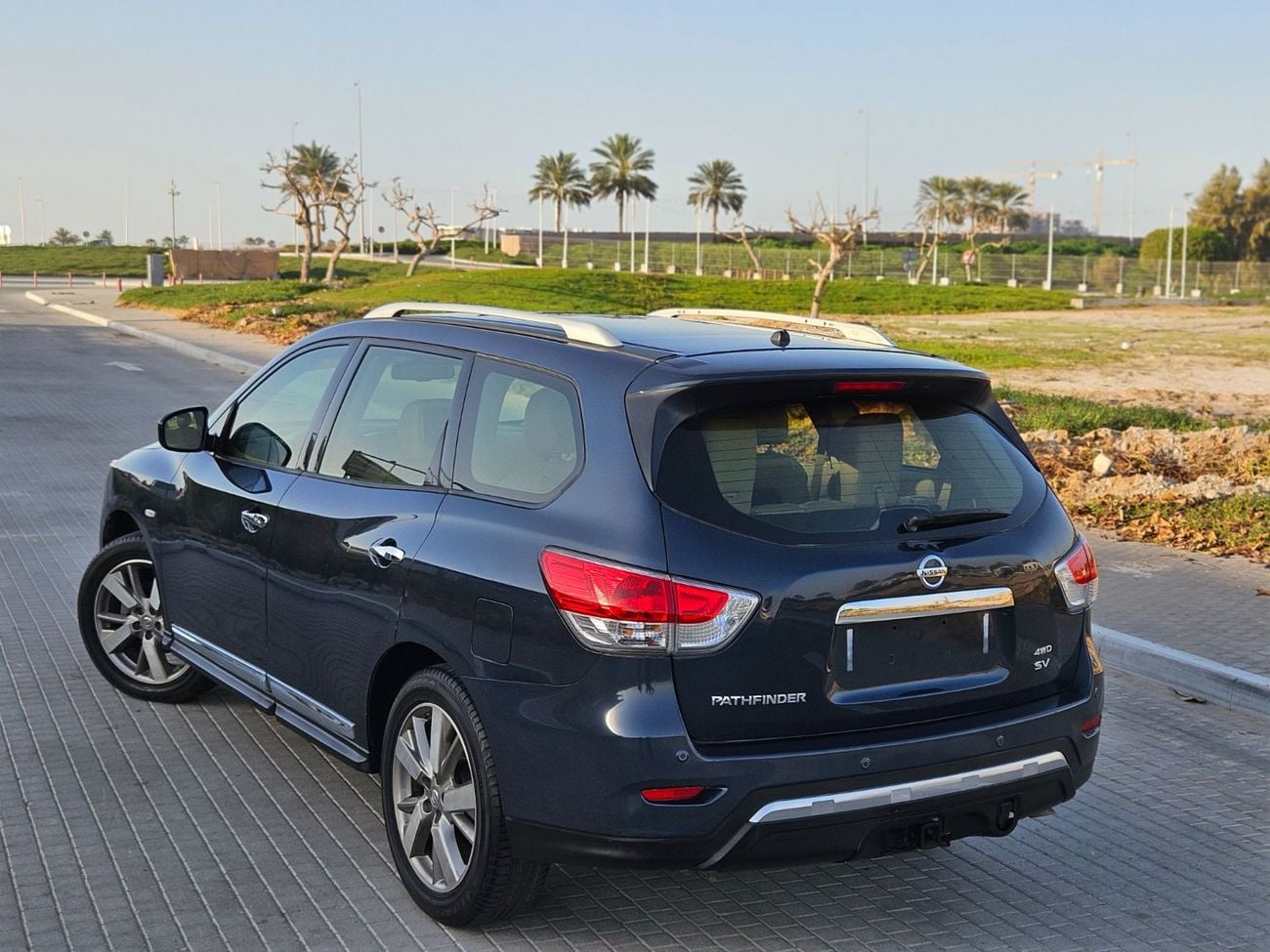 نيسان باثفايندر SV
