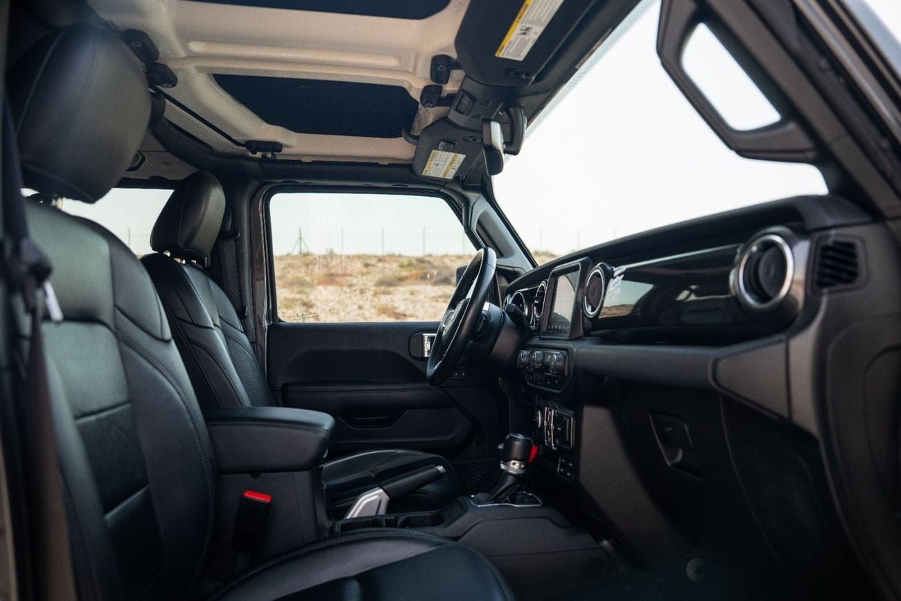 Jeep Wrangler Unlimited SPORT 2.0L Turbo 4WD | Best Condition