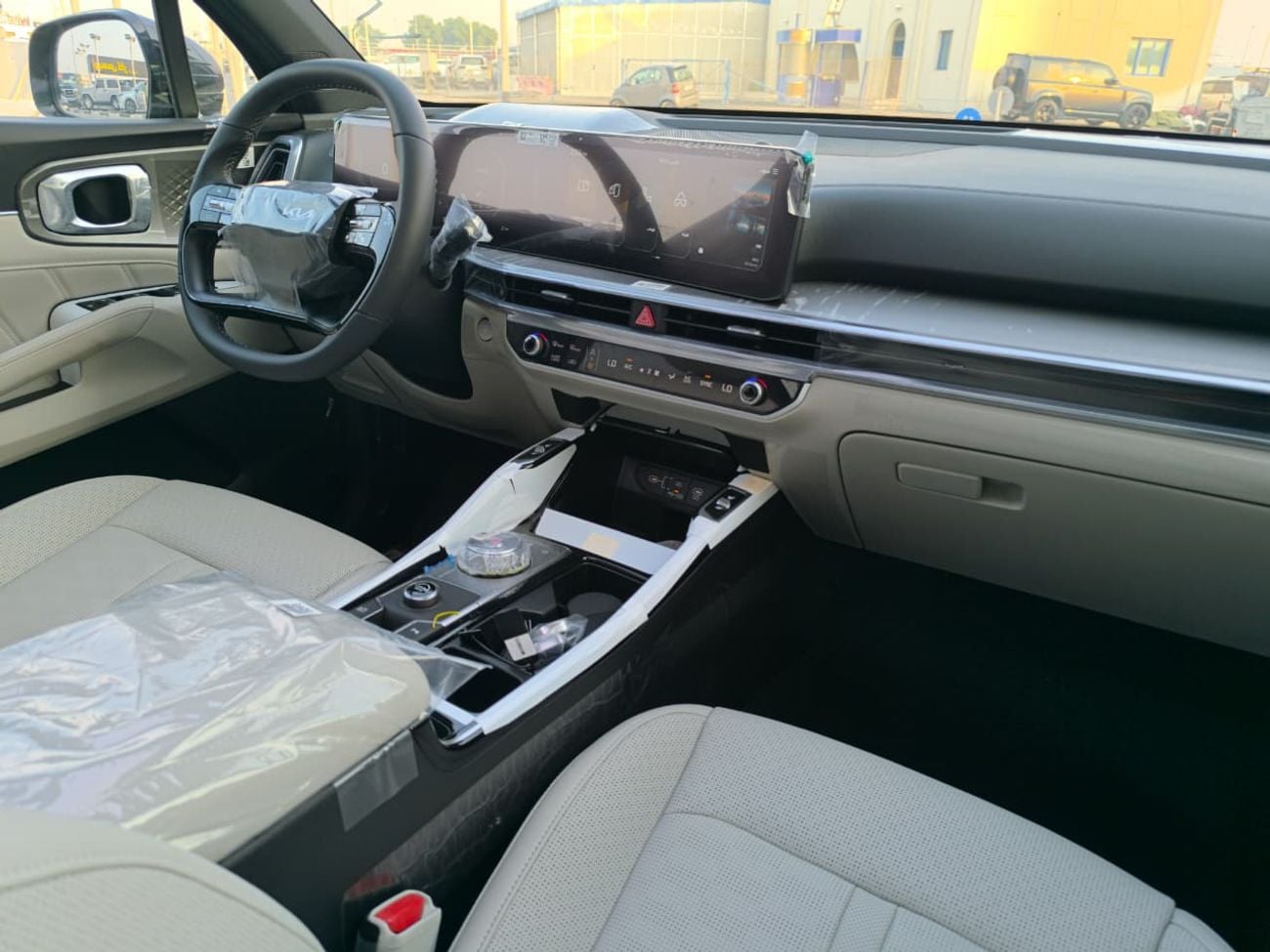 Kia Sorento EX 3.5L Full Option 2WD GCC Specs 2027 Model EXPORT ONLY
