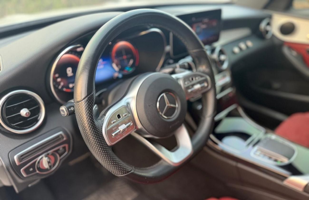 مرسيدس بنز C 200 C260 Mercedes-Benz C-Class C200 2020 -in Low Mileage Excellent Condition