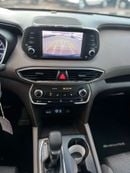 Hyundai Santa Fe STANDARD 2019 Hyndai Santafe Fe 2.4L V4 FWD - Rear Camera & Sensor