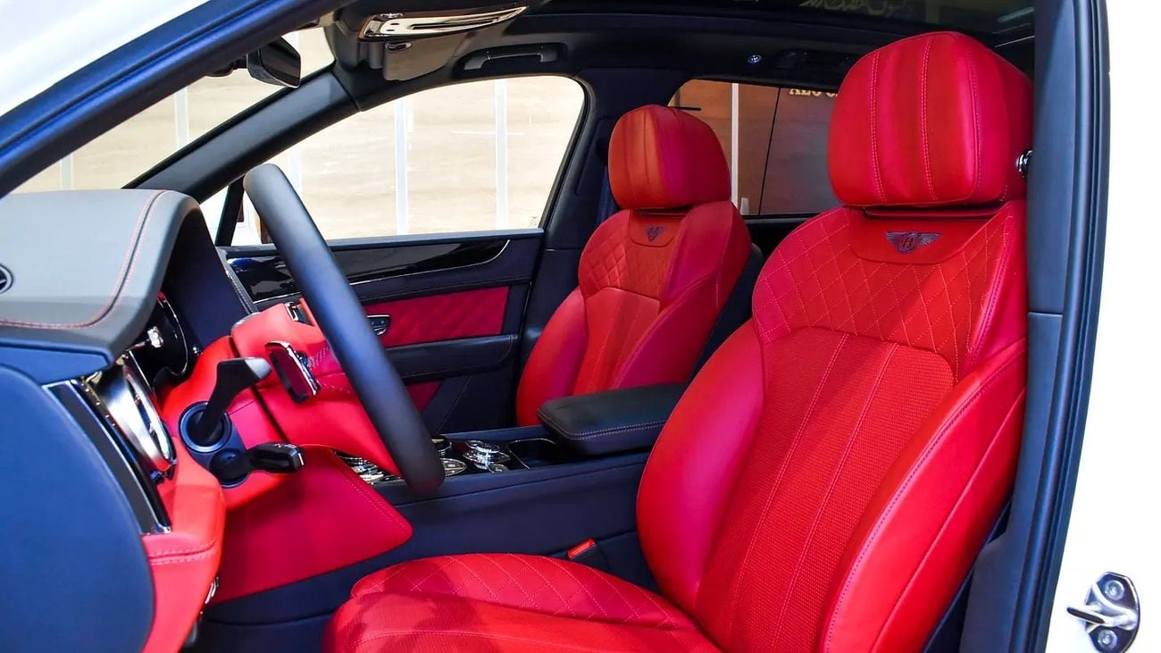 Bentley Bentayga W12 / GCC Specs