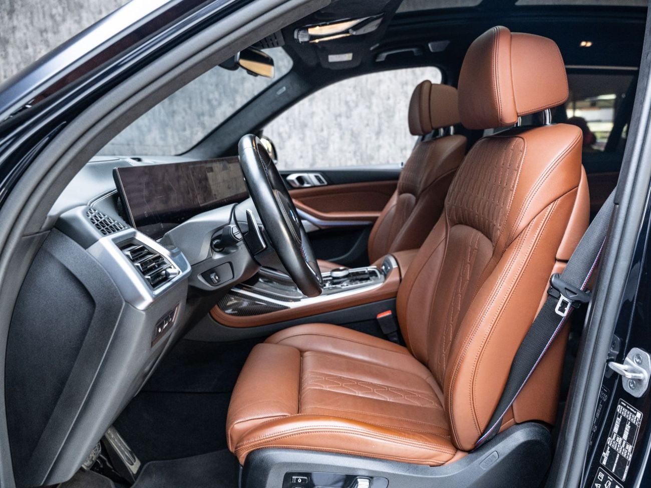 بي أم دبليو X7 M60i XDRIVE