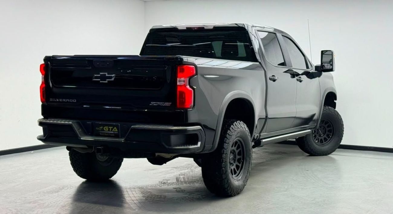 شيفروليه سيلفارادو 1500 CREW CAB ZR2