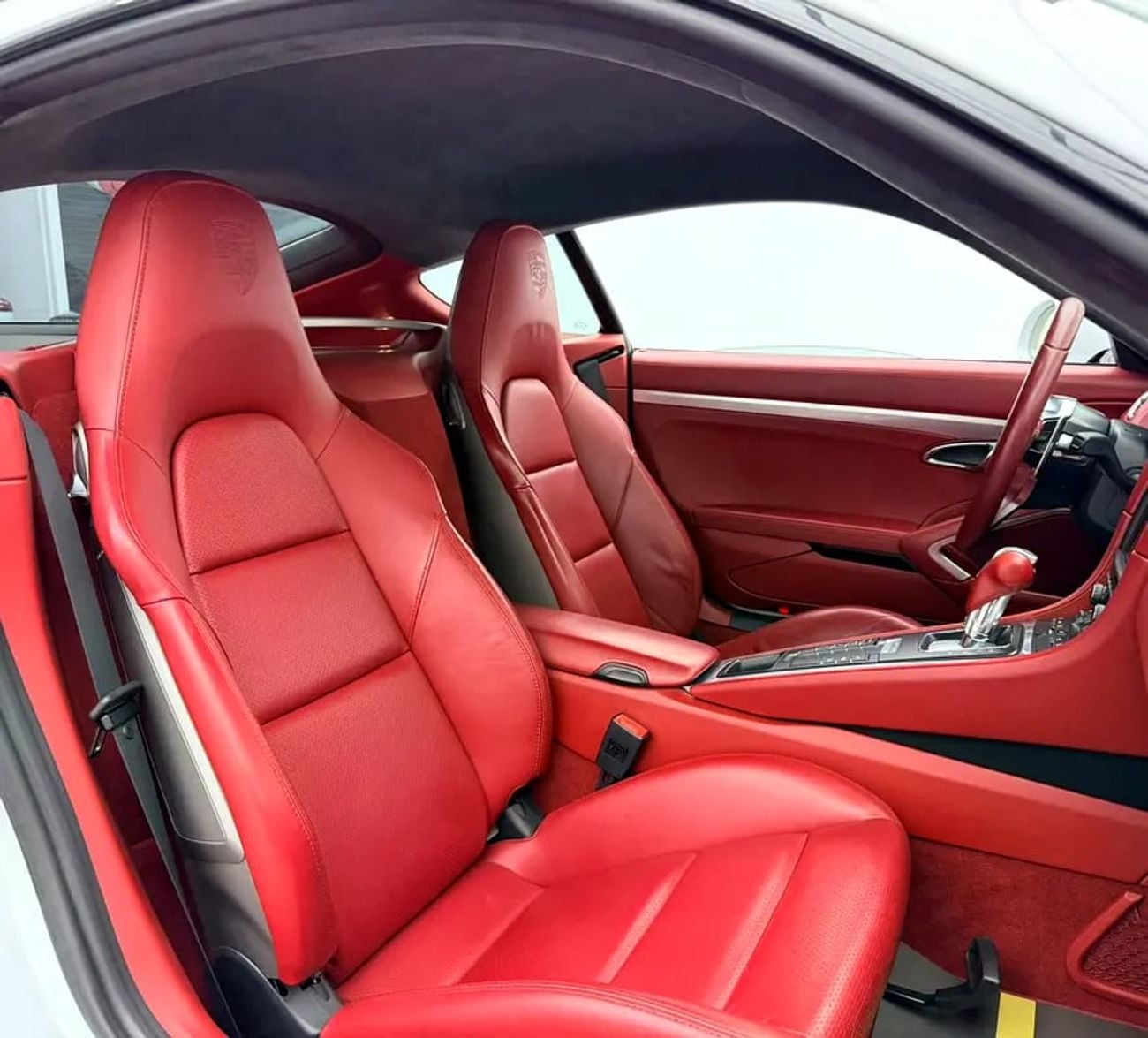 Porsche Cayman GTS, Full Service History, Fully Loaded, Excellent Condition, GCC