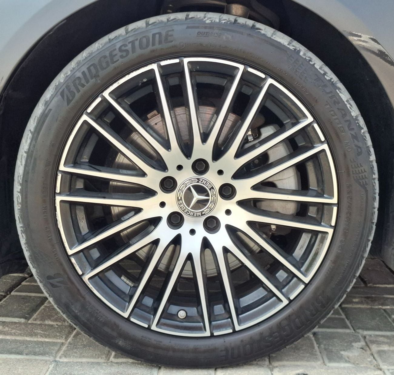 Mercedes Benz C300 STANDARD