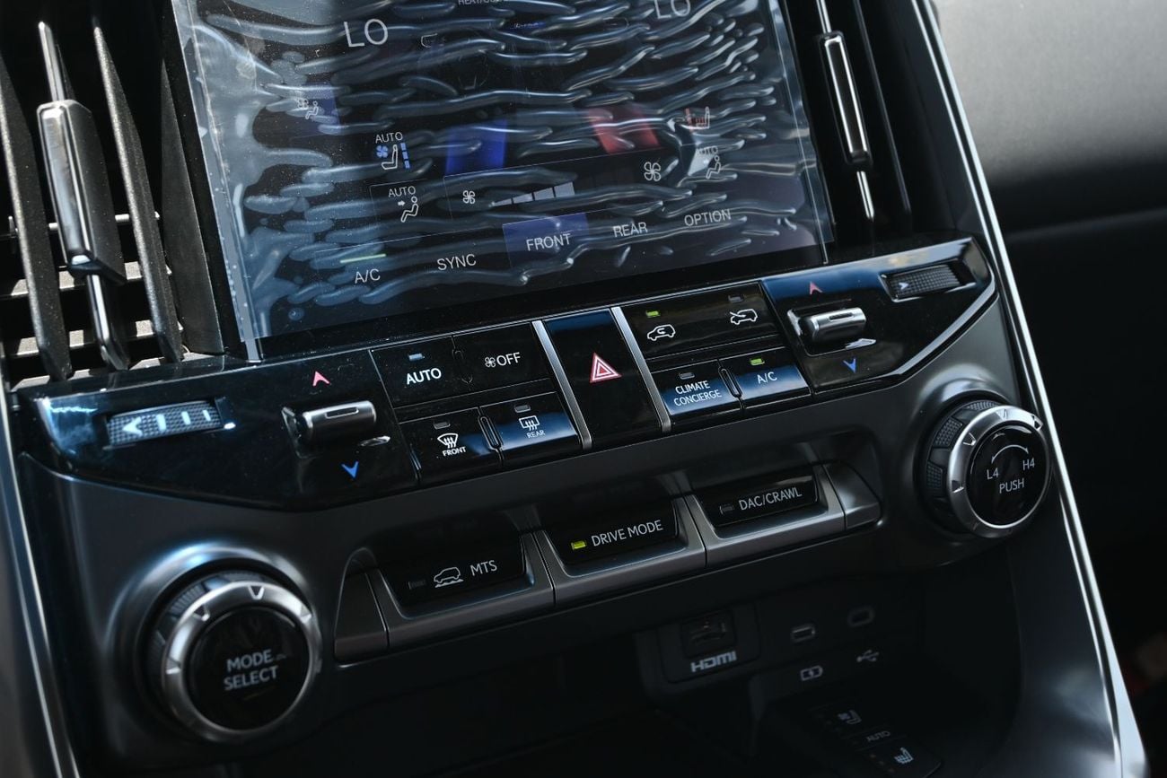 لكزس LX 700h SIGNATURE لكزس LX700h سيجنتشر 2026، محرك بنزين V6 ثنائي التيربو سعة 3.5 لتر + محرك هجين