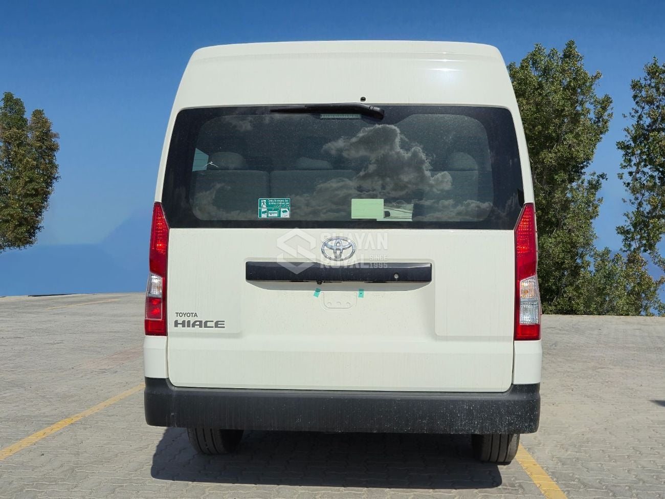Toyota Hiace DX 3.5L PETROL V6 MT 13-SEATS RWD 2026MY