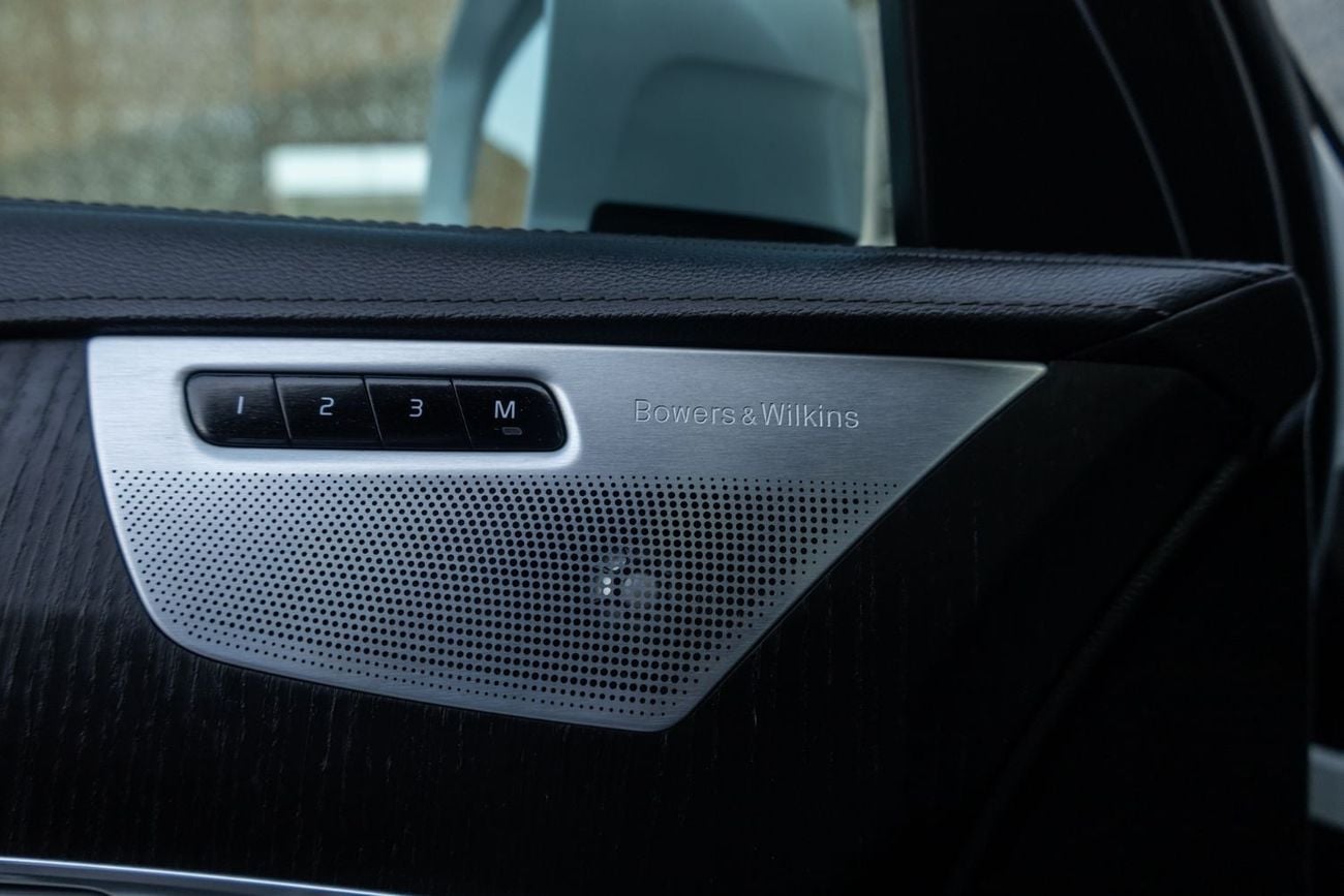 فولفو XC 90 ULTIMATE BRIGHT فولفو XC90 B6 ألتيميت برايت 2024 خليجية | ضمان الوكالة | عقد صيانة