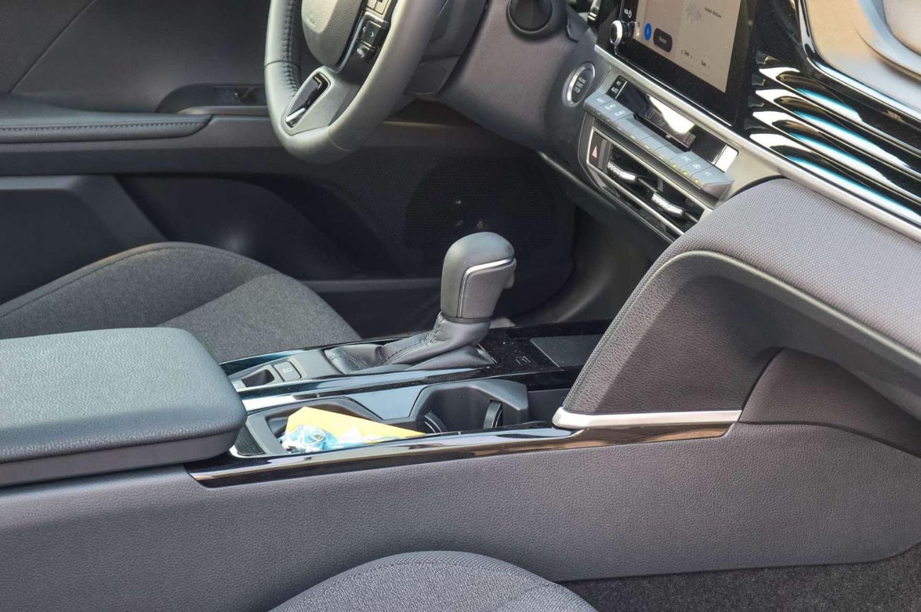Toyota Camry LE 2.5L FWD PETROL SEDAN 2026