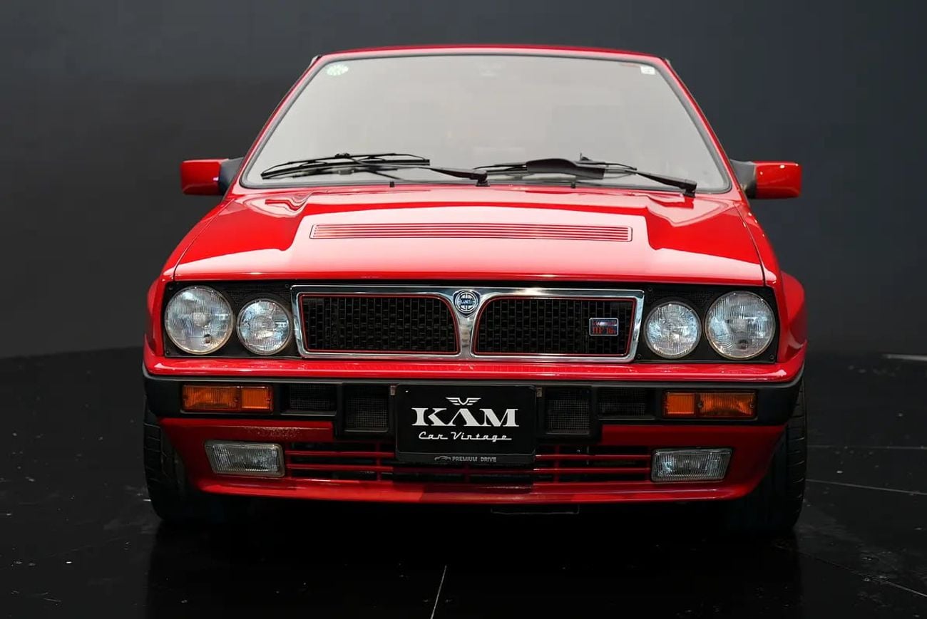 Lancia Delta HF INTEGRALE 16V