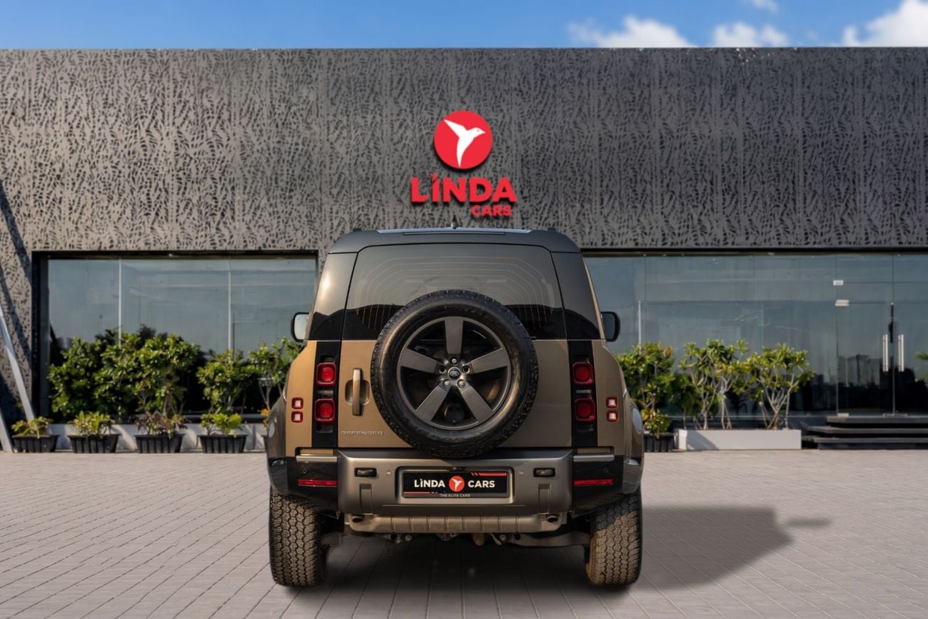 Land Rover Defender 110 X-DYNAMIC SE P300