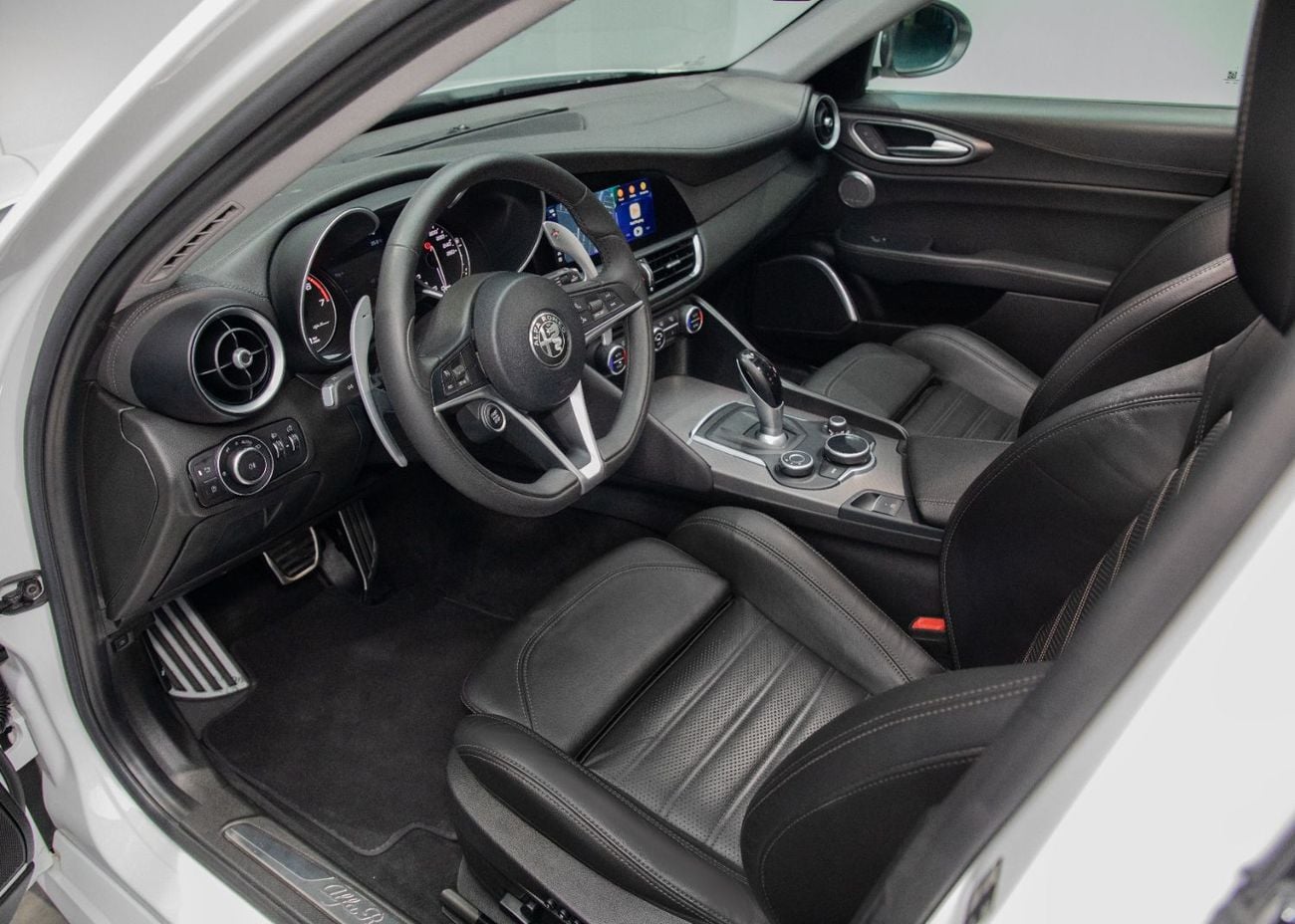 Alfa Romeo Giulia VELOCE