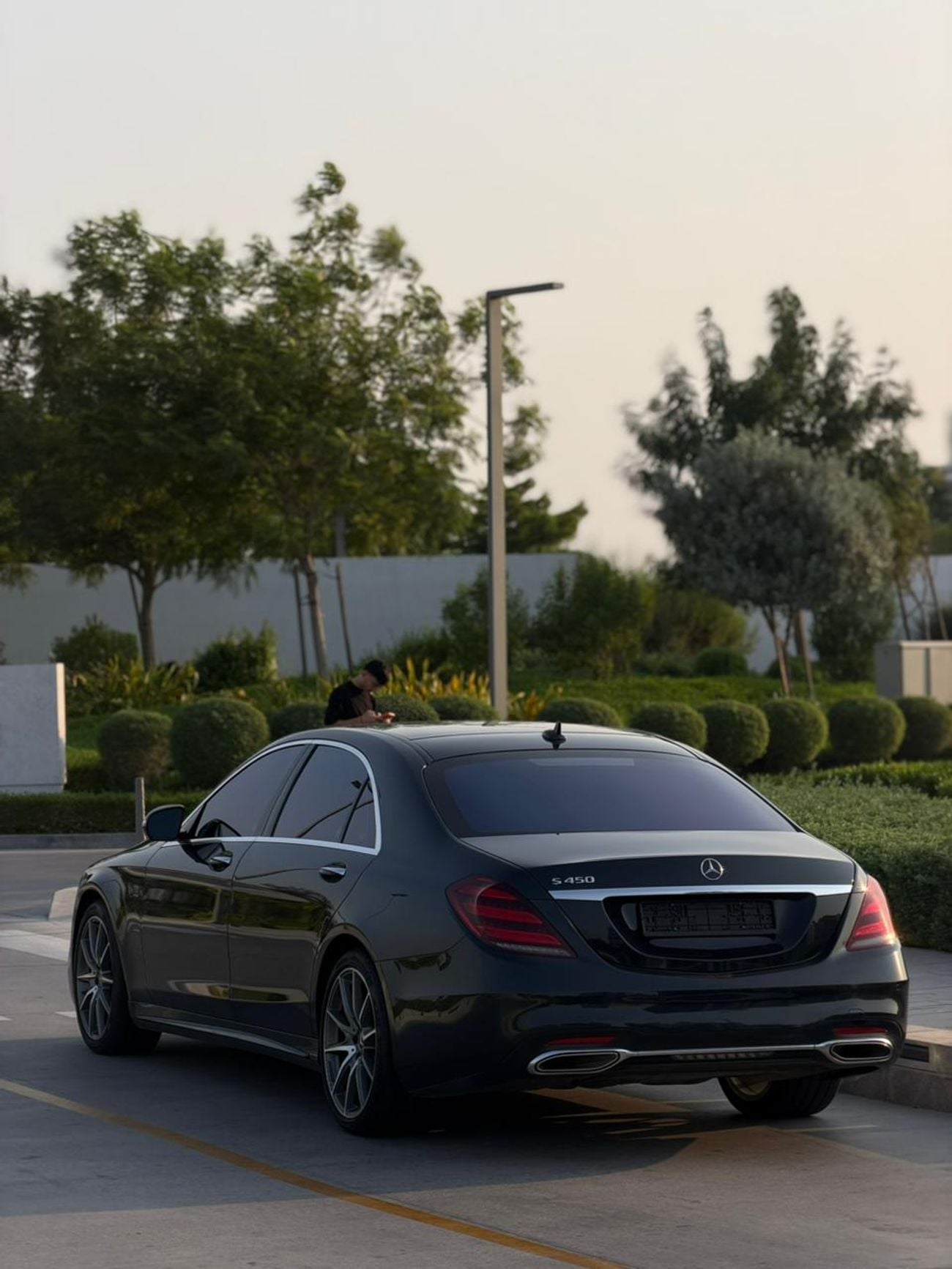 Mercedes Benz S450 AMG